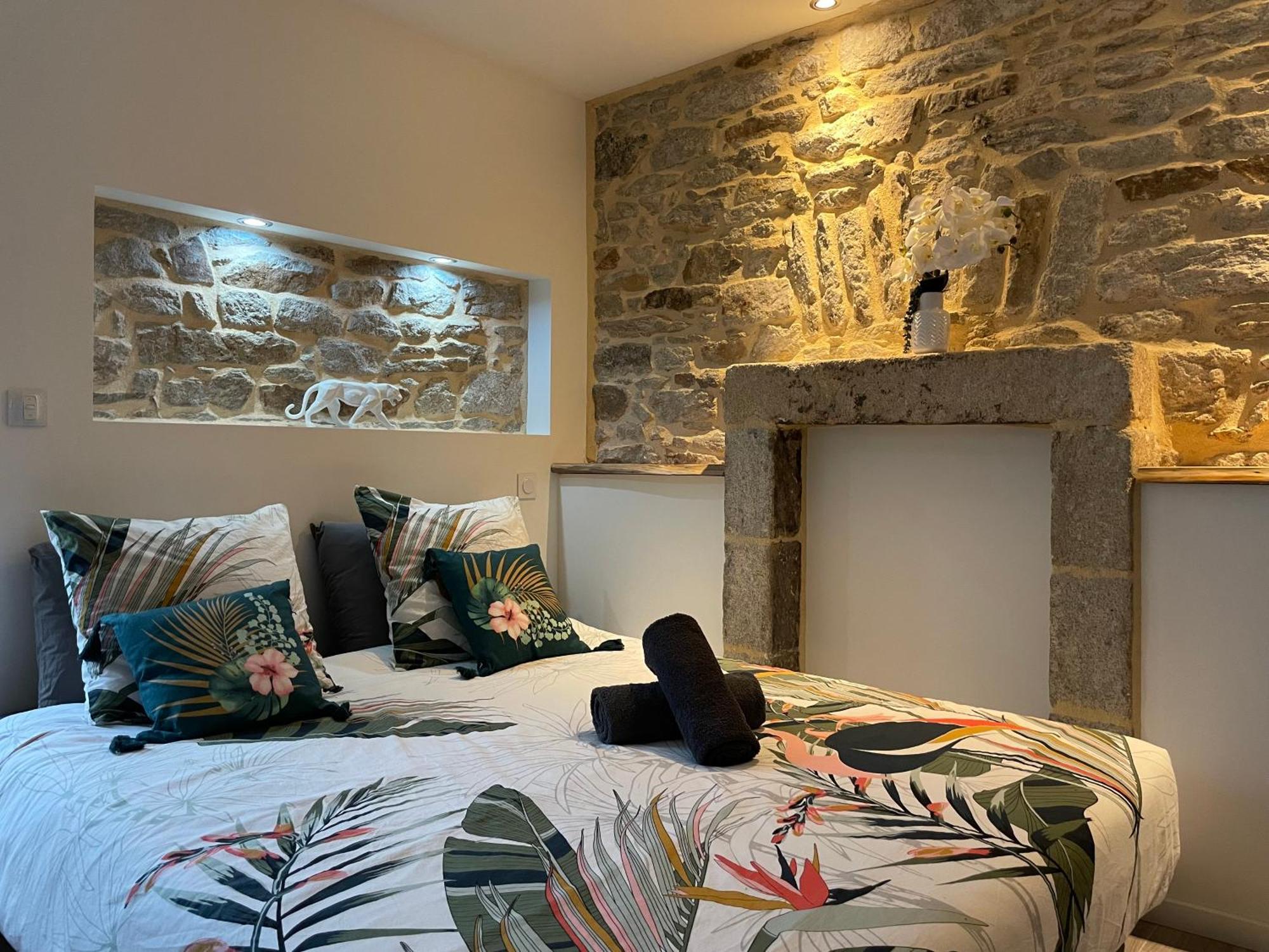 Le Calloch 2D - Studio 4 Etoiles - Quartier Gare - Wifi - Netflix Κεμπέρ Εξωτερικό φωτογραφία